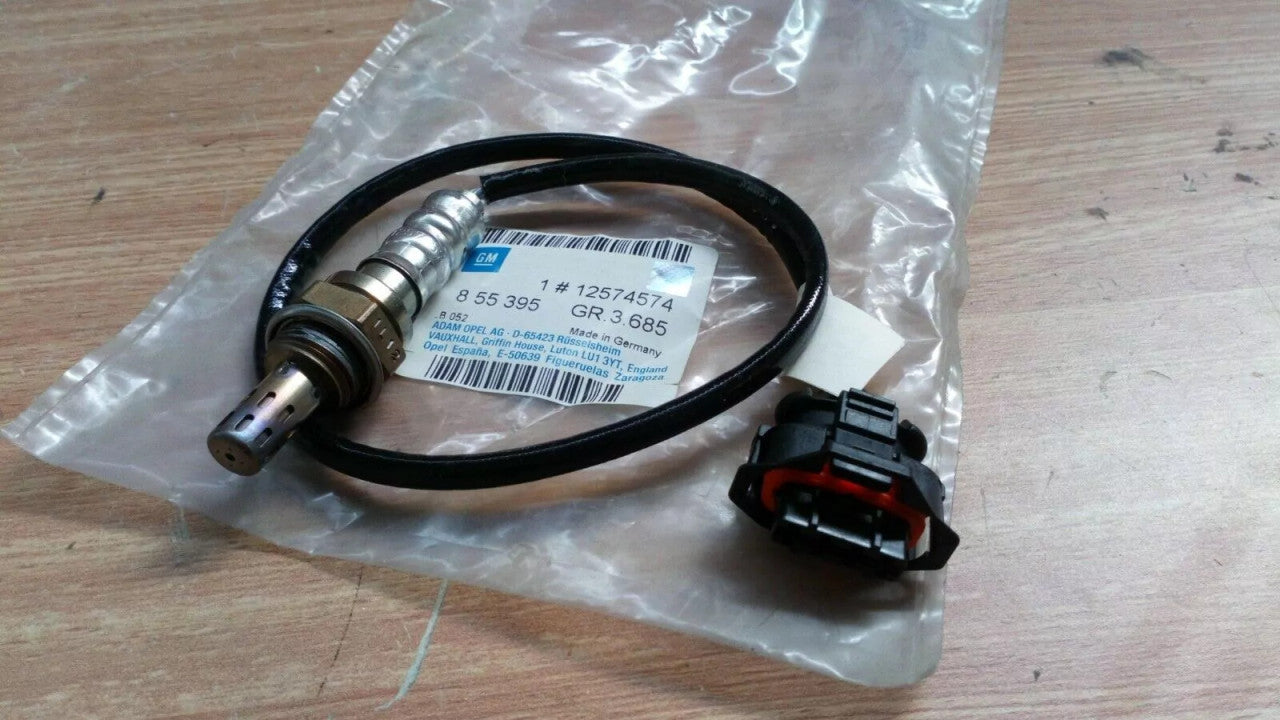 Oxygen Sensor fits Opel Vauxhall Vectra C Signum Z22SE 12574574 Genuine View Front