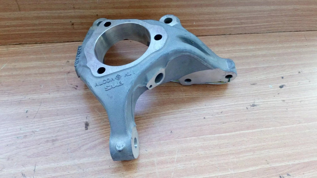 Steering Knuckle Left fits Saab 9-5 9600 12762375 Genuine View Front