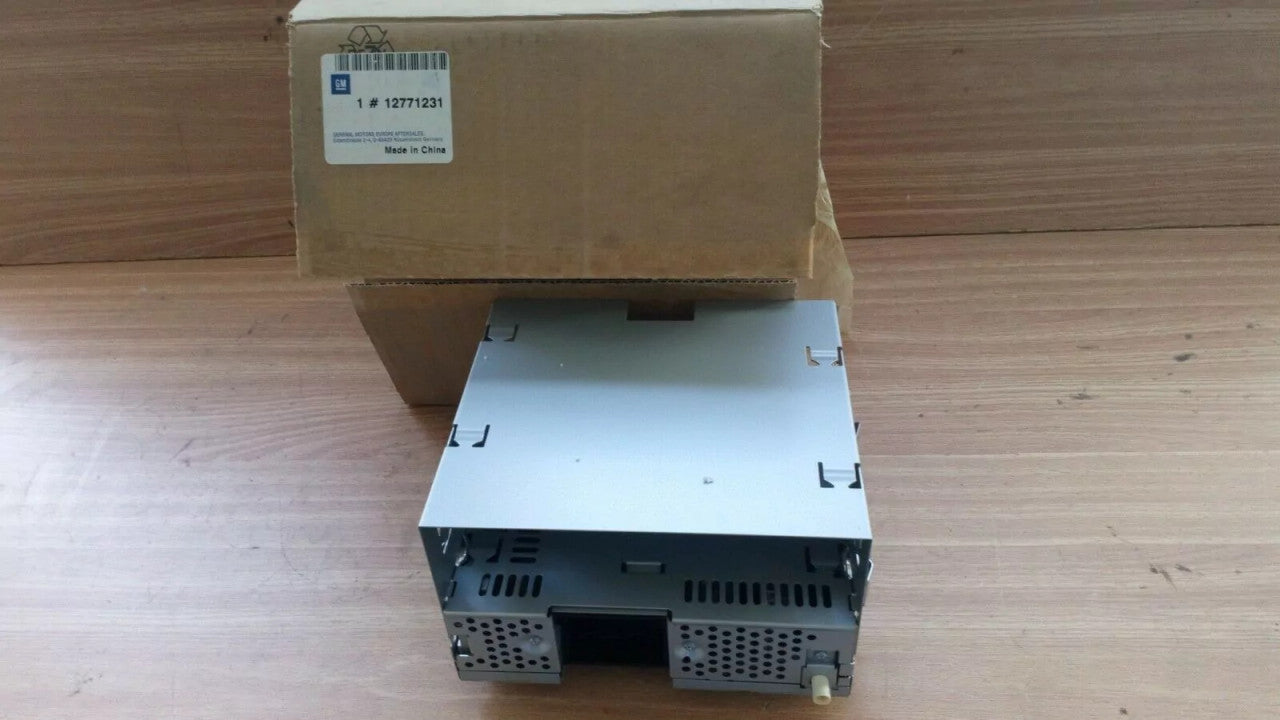 Radio Module Head Unit fits Saab 9-3 9440 12771231 Genuine View Front