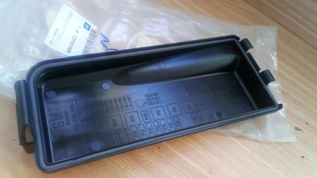 Fuse Box Cover fits Saab 9-3 9440 9450 12787969 Genuine View Rear