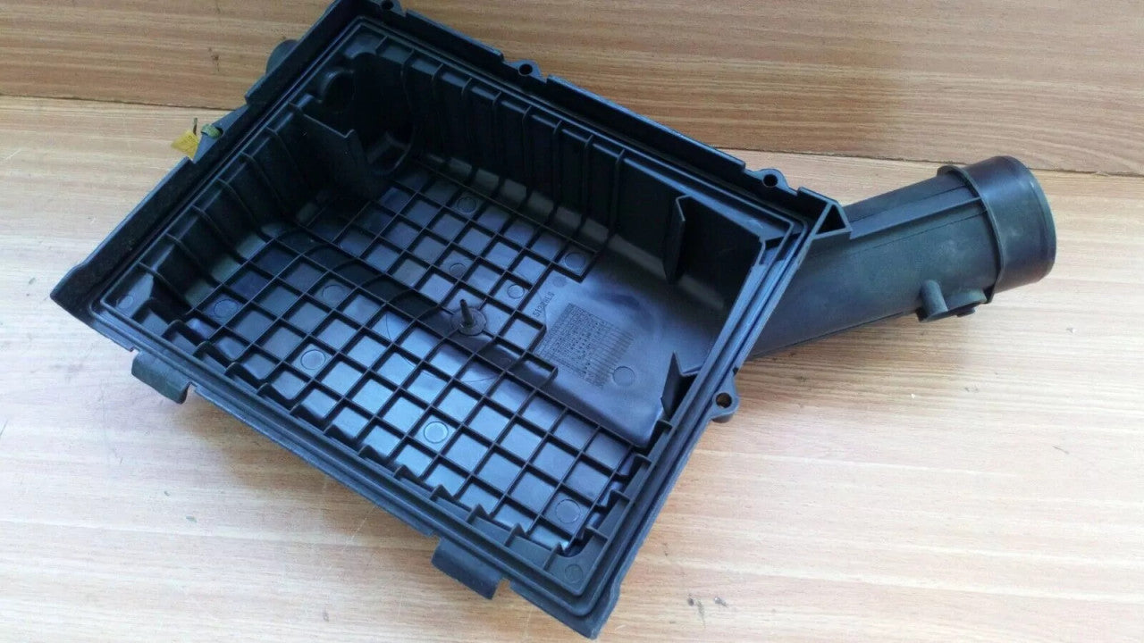 Air Filter Box Cover fits Saab 9-3 9440 12805268 Genuine View Rear