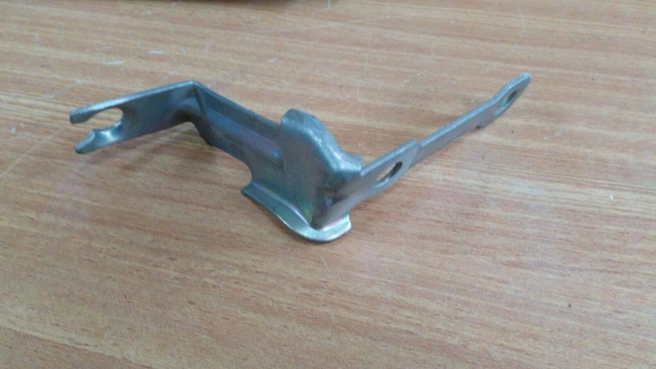 Bracket Left fits Alfa Romeo 128351 Genuine View Front