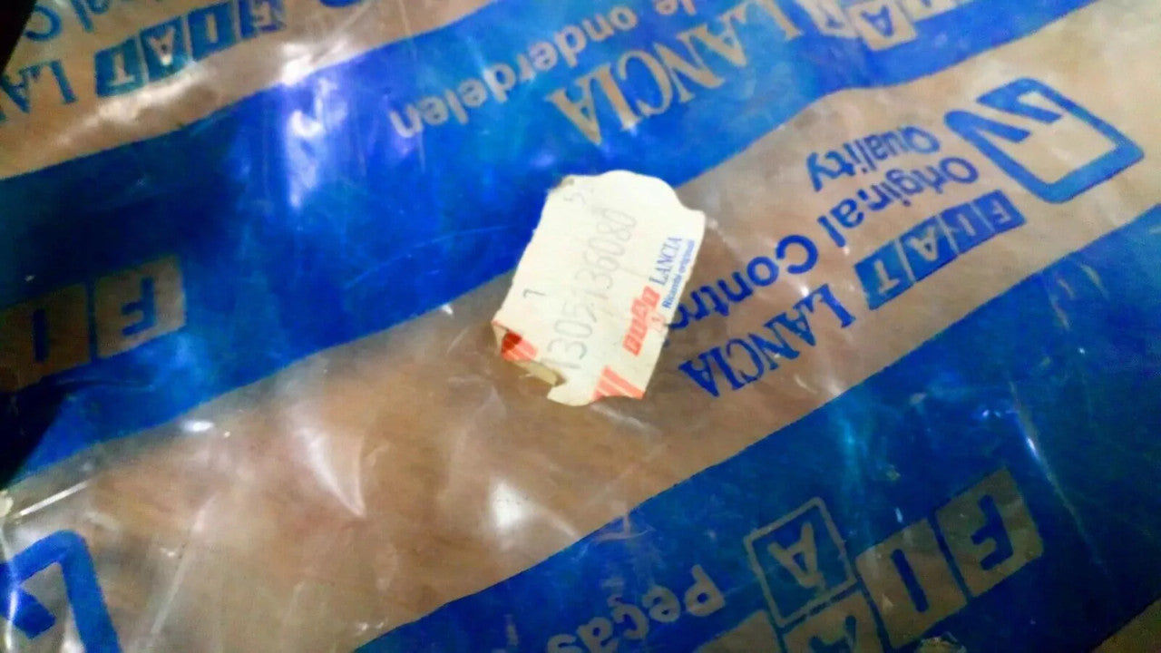 Window Seal Front Left fits Fiat Ducato 1305136080 Genuine View Rear