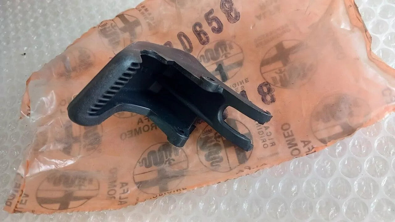 Interior Door Handle fits Alfa Romeo 130658 60738976 Genuine View Rear