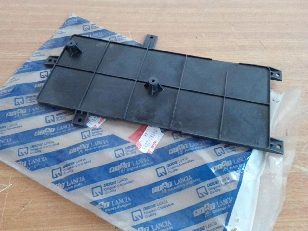 Air Condition Case Cover fits Fiat Ducato 1307708080 Genuine View Front