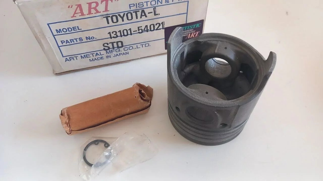 4x Piston fits Toyota L engine 2200 Diesel 90mm Bore STD 13101-54021 View Right