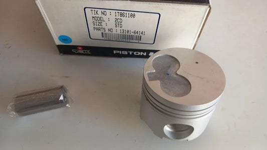 4x Piston fits Toyota Carina Corona 2C engine 86mm Bore STD 13101-64141 View Front