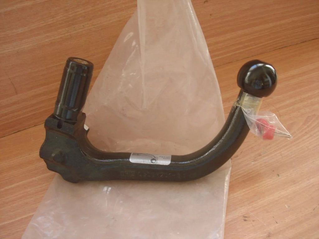 Tow Bar fits Opel Vauxhall Astra G 13109875 Genuine View Front