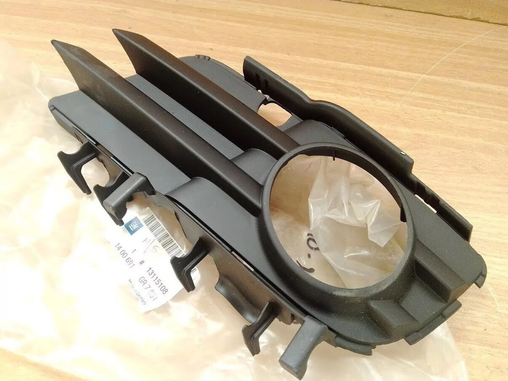 Front Fog Light Left Bezel Trim fits Opel Vauxhall Vectra C 13115108 Genuine View Front