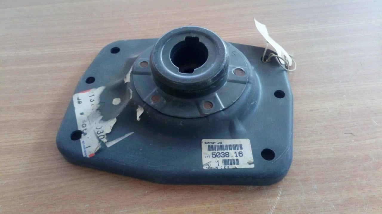 Shock Mount Front Left fits Fiat Ulysse Scudo Lancia Phedra Z 1311930080 Genuine View Right