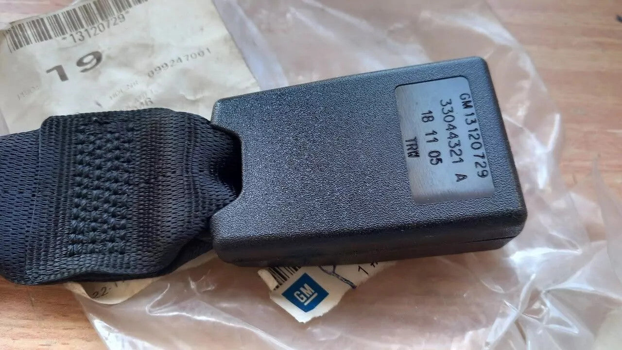 Rear Seat Belt Buckle Outer fits Opel Vauxhall Zafira A 13120729 Genuine View Upper