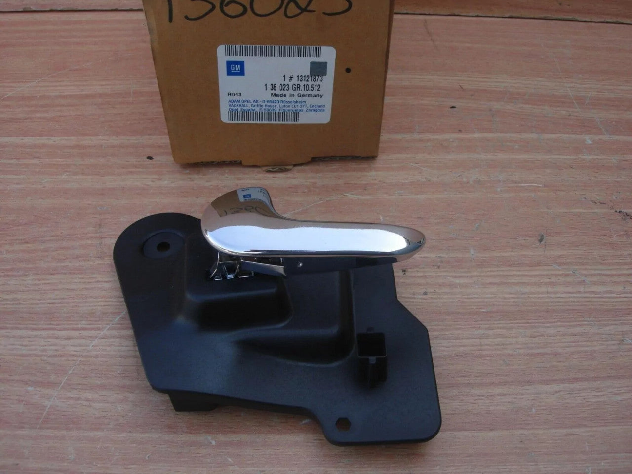 Interior Door Handle Rear Left fits Opel Vauxhall Meriva A 13121873 Genuine View Front