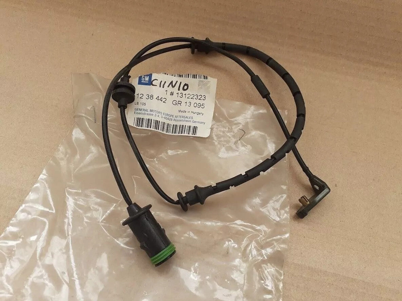 Brake Pad Wear Sensor Front fits Opel Vauxhall Astra G 13122323 Genuine View Front