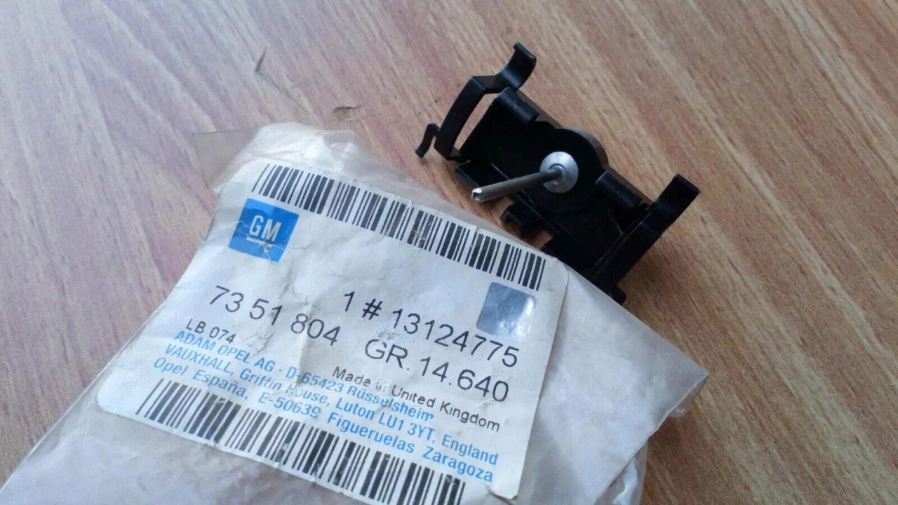 6x Roof Rail Clamp fits Opel Vauxhall Astra H Zafira B 13124775 Genuine View Front