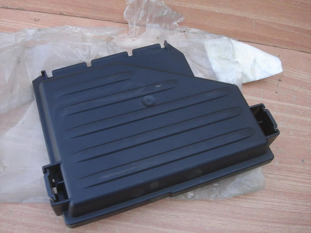 Fuse Box Cover fits Opel Vauxhall Corsa C Tigra B Z13DT 13140089 Genuine View Rear