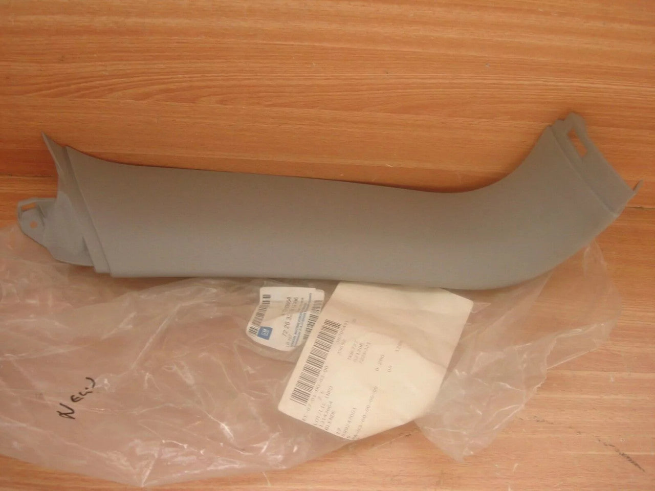 Tail Gate Trim Left Grey fits Opel Vauxhall Zafira B 13143664 Genuine View Front