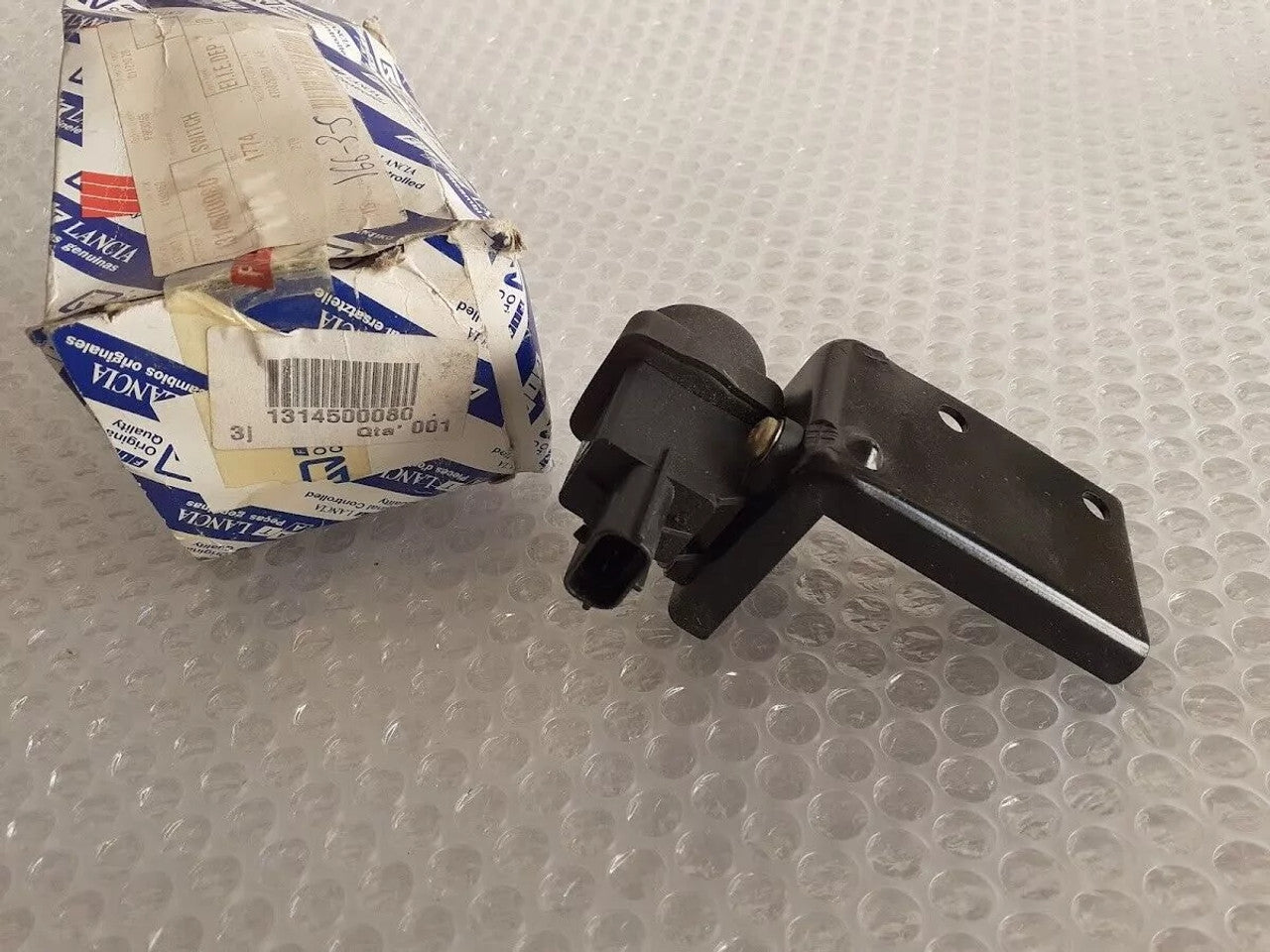Fuel Switch fits Fiat Ducato 1314500080 Genuine View Front