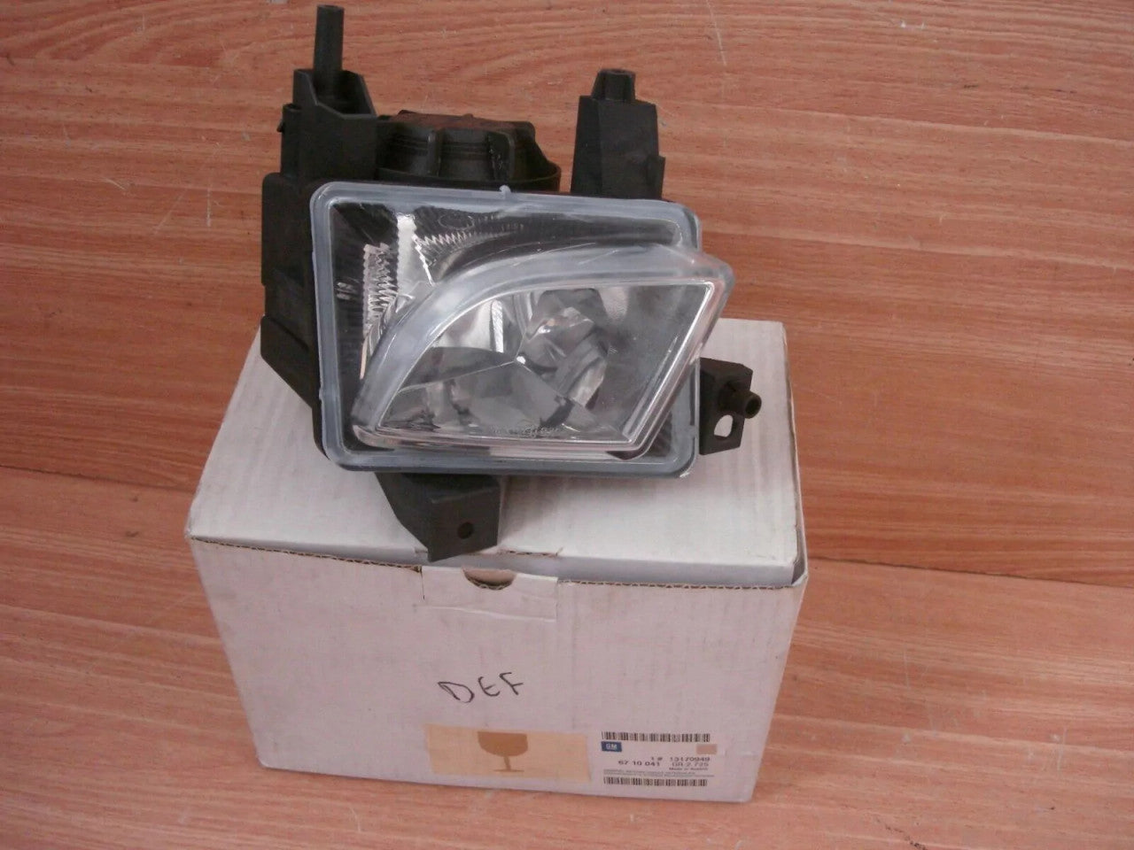 Fog Light Left fits Opel Vauxhall Vectra C 13170949 Genuine View Front
