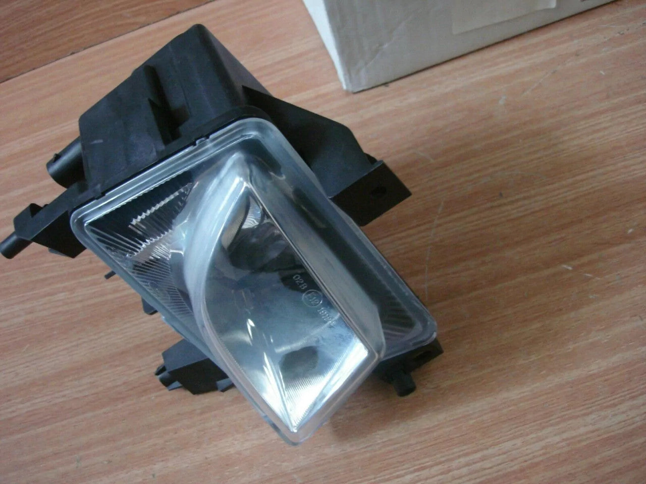 Fog Light Front Right fits Opel Vauxhall Vectra C 13170950 Genuine View Rear