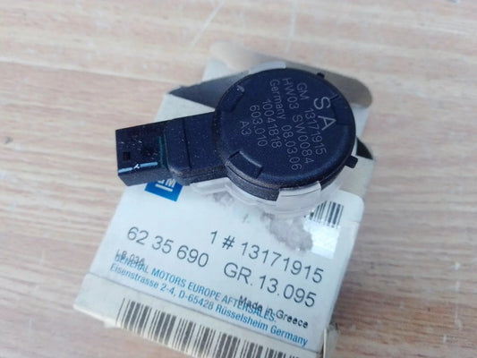 Windscreen Rain Sensor fits Opel Vauxhall Zafira B 13171915 Genuine View Front