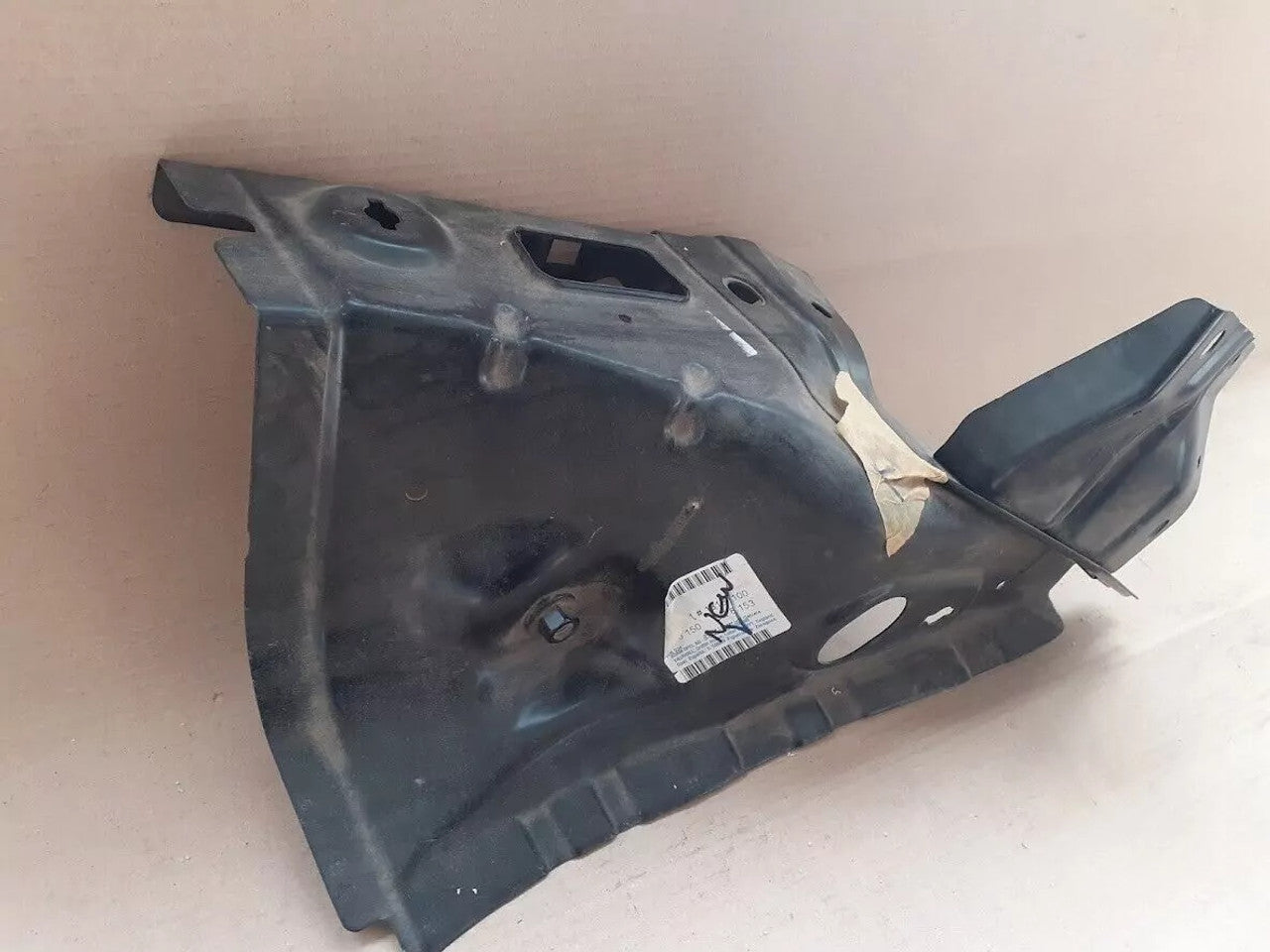 Front Wheelhouse Panel Right fits Opel Vauxhall Astra H 13181100 Genuine View Right