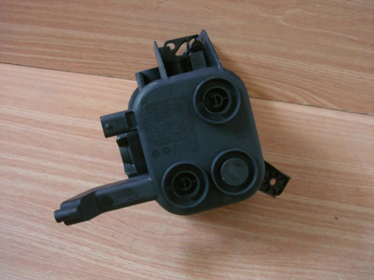 Fog Light Front Right fits Opel Vauxhall Corsa D 13191833 Genuine View Right