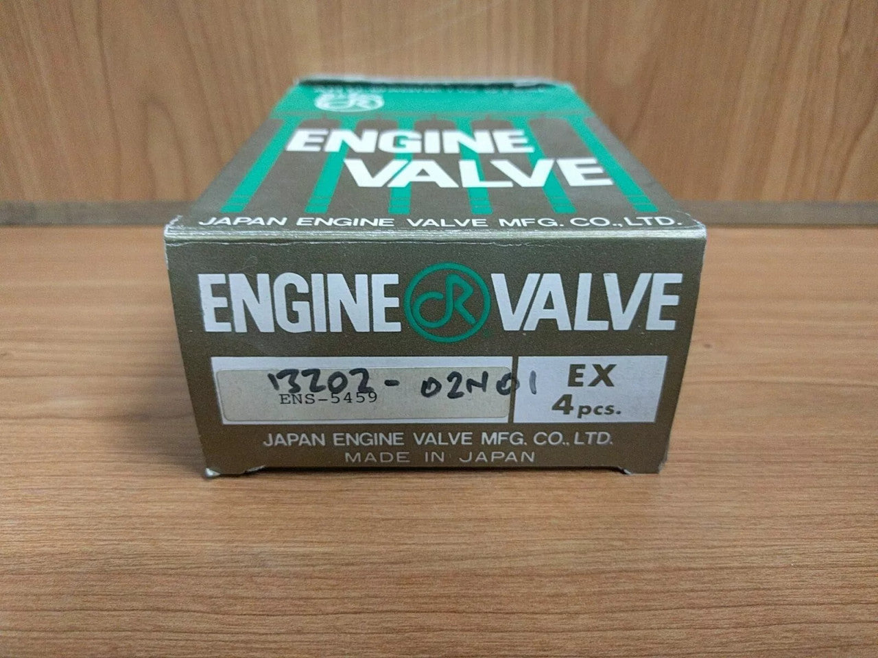 4x Exhaust Valves fits Nissan Pickup Datsun D21 Urvan E24 Atlas Condor F22 TD23 13202-02N01 View Front