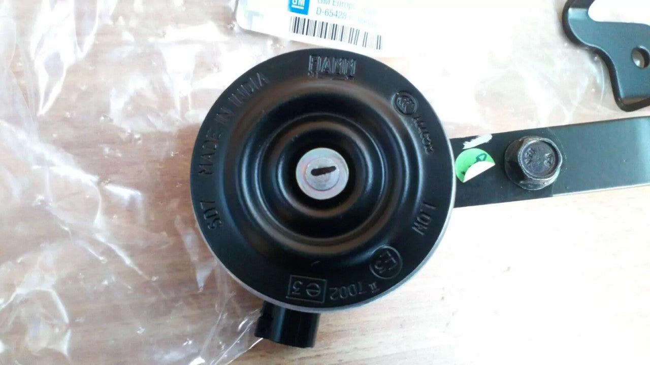 Horn fits Opel Vauxhall Vectra C Signum 370Hz 13210448 Genuine View Rear