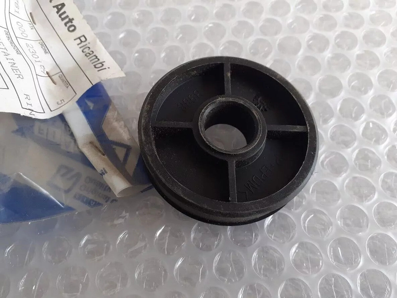 Steering Column Gear Retainer fits Fiat Ducato 1321718080 Genuine View Rear