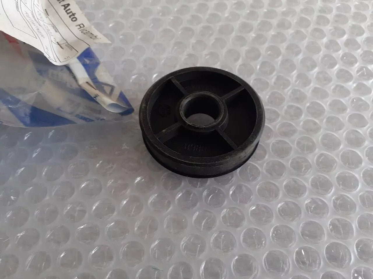 Steering Column Gear Retainer fits Fiat Ducato 1321718080 Genuine View Upper