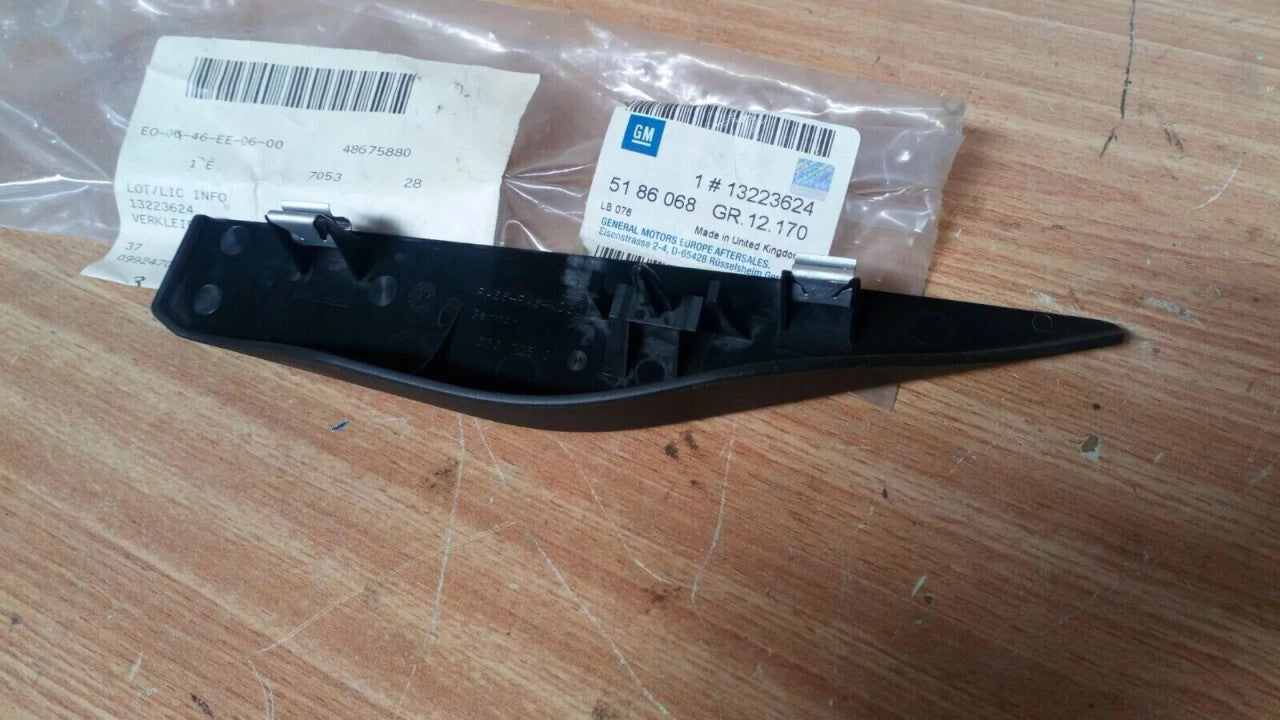 Roof Trim Rear Right Inner fits Opel Vauxhall Astra H Convertible 13223624 View Rear