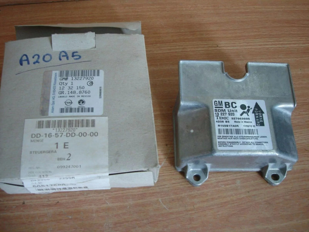 Control Module fits Opel Vauxhall Astra H 93184369 Genuine 13227920 View Front