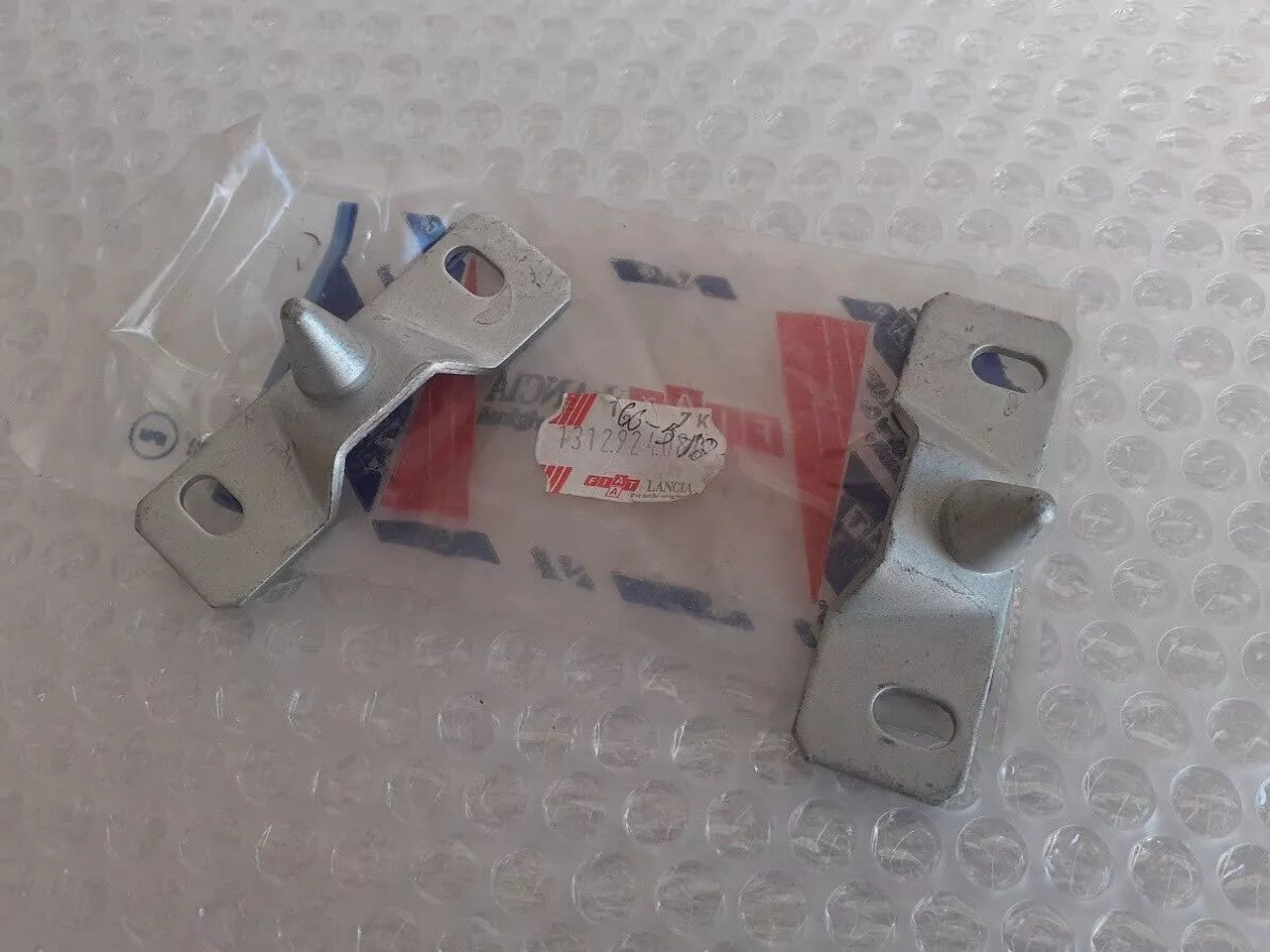 1x Sliding Door Pin fits Fiat Ducato Peugeot Citroen 1312924080 Genuine 1323589080 View Front