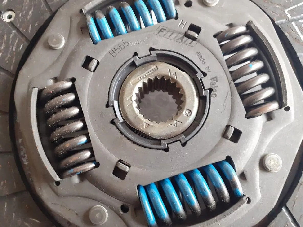 Clutch Disc Plate fits Fiat Ducato 1324856080 Genuine View Right