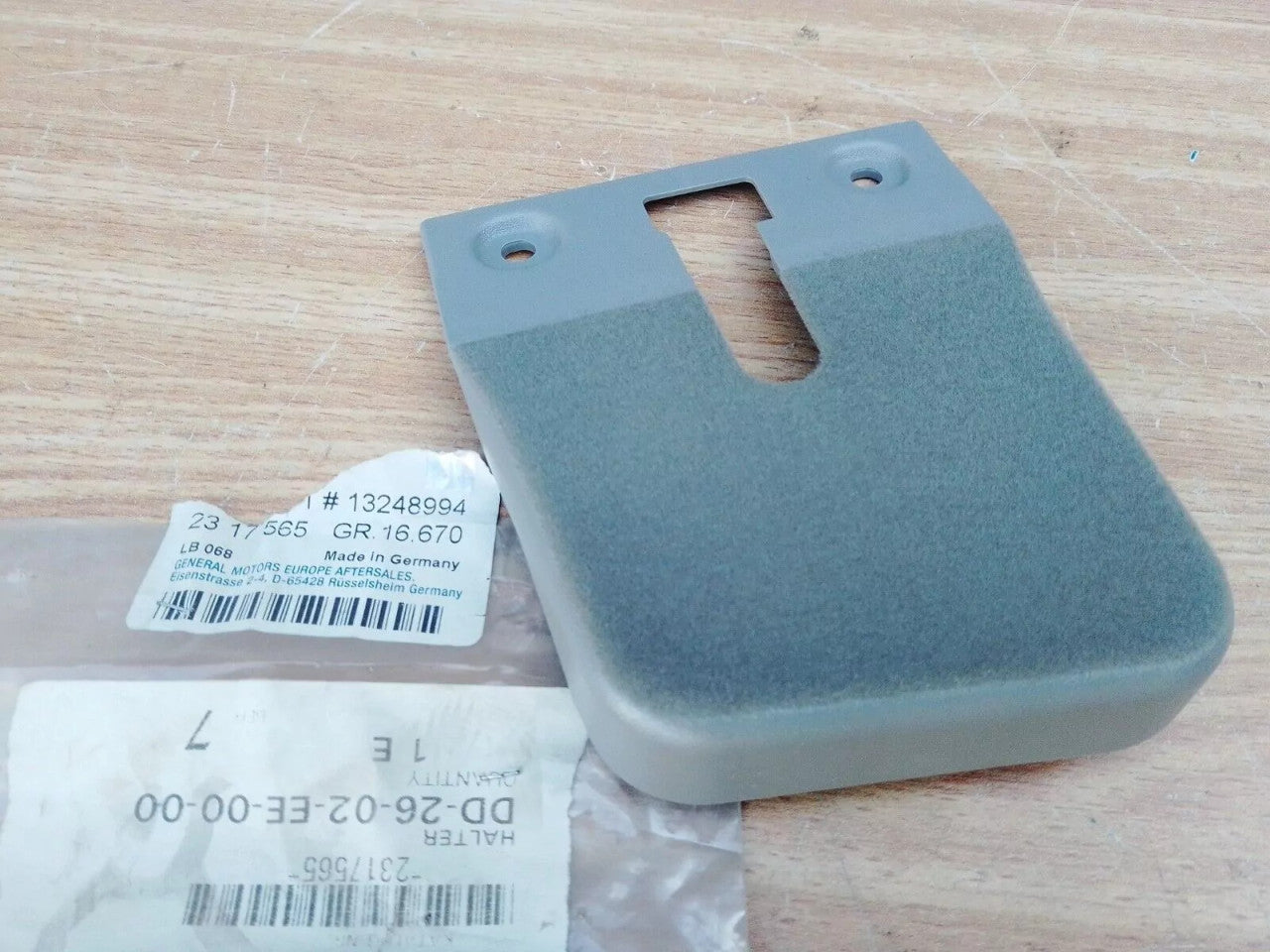 Third Row Seats Support Grey Left fits Opel Vauxhall Zafira A 13248994 Genuine View Front