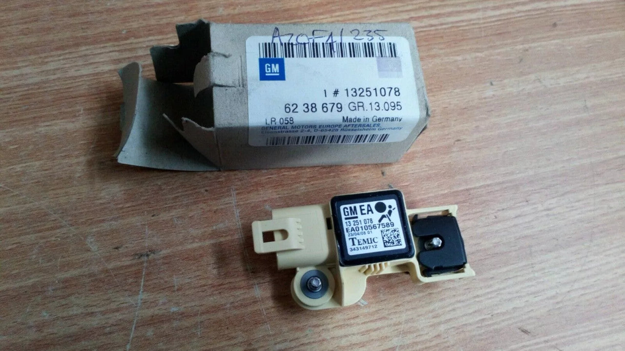 Airbag Sensor Side fits Opel Vauxhall Zafira B Astra H 13251078 Genuine View Front