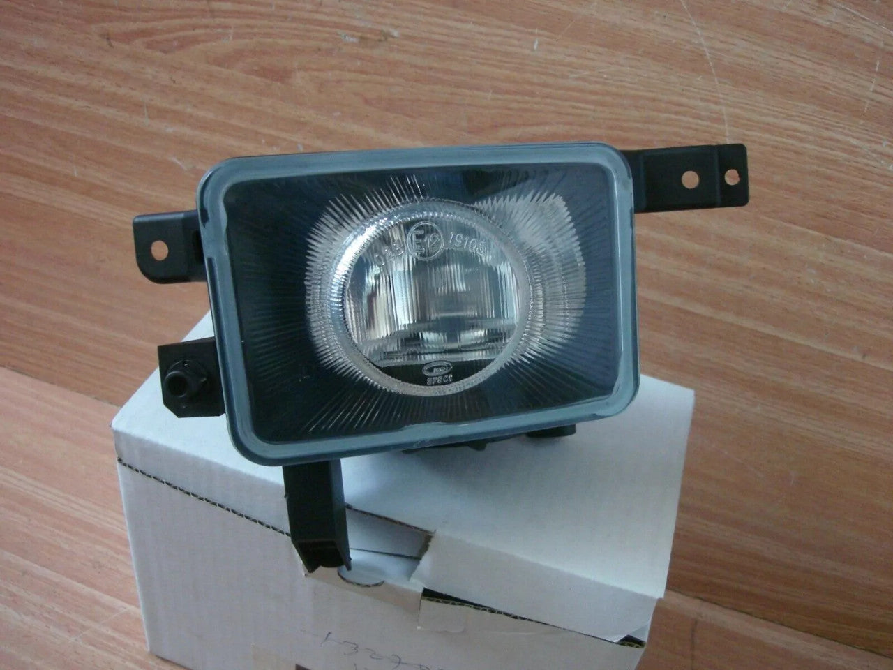 Fog Light Front Left fits Opel Vauxhall Corsa C Combo 9196909 Genuine 13270397 View Rear