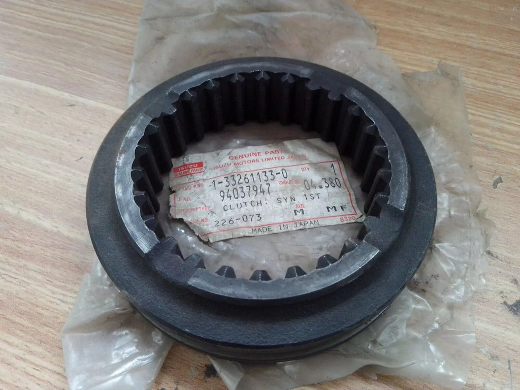 Manual Transmission Synchro Hub fits Isuzu Bus Truck 1332611330 Genuine View Front