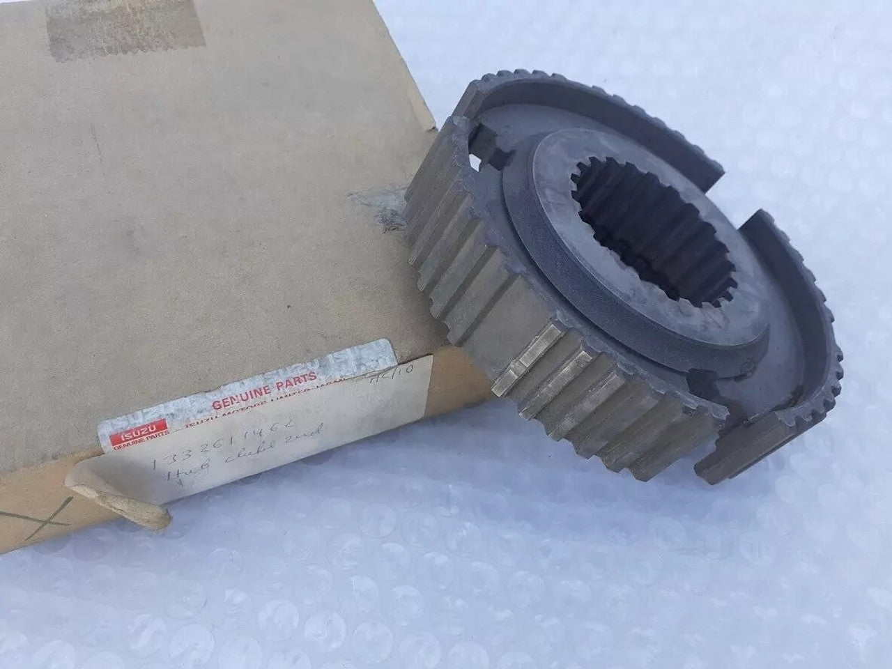 Transmission Synchro Hub 2-3 fits Isuzu Bus Truck 1332611462 Genuine View Rear