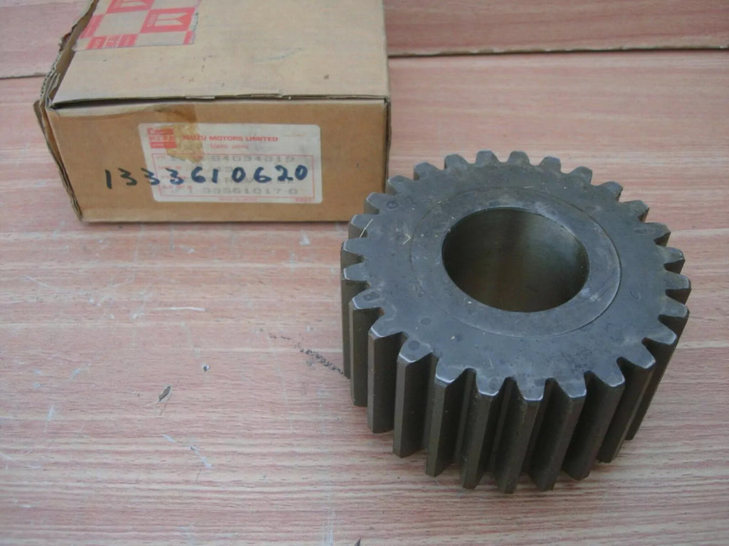 Gear Idler fits Isuzu Bus Truck FSS FTS FSR 1333610620 Genuine View Rear