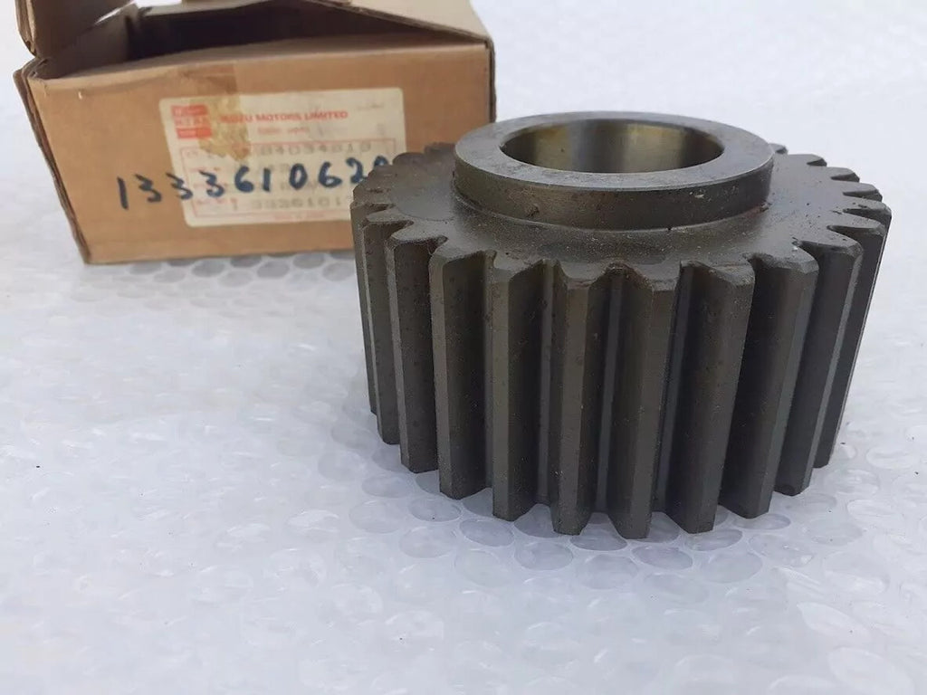 Gear Idler fits Isuzu Bus Truck FSS FTS FSR 1333610620 Genuine View Left
