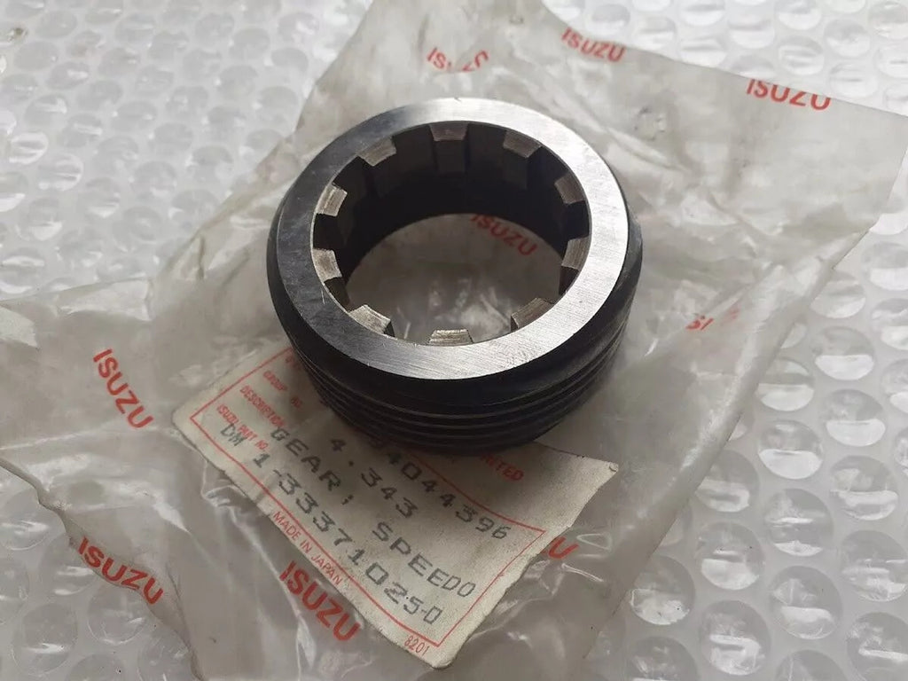 Transmission Speed Drive Gear fits Isuzu Bus Truck LT MR MT 1333710250 Genuine View Front