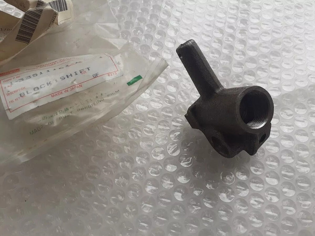 Gear Block Shift fits Isuzu Bus Truck LT  6BD1 1335111611 Genuine View Rear