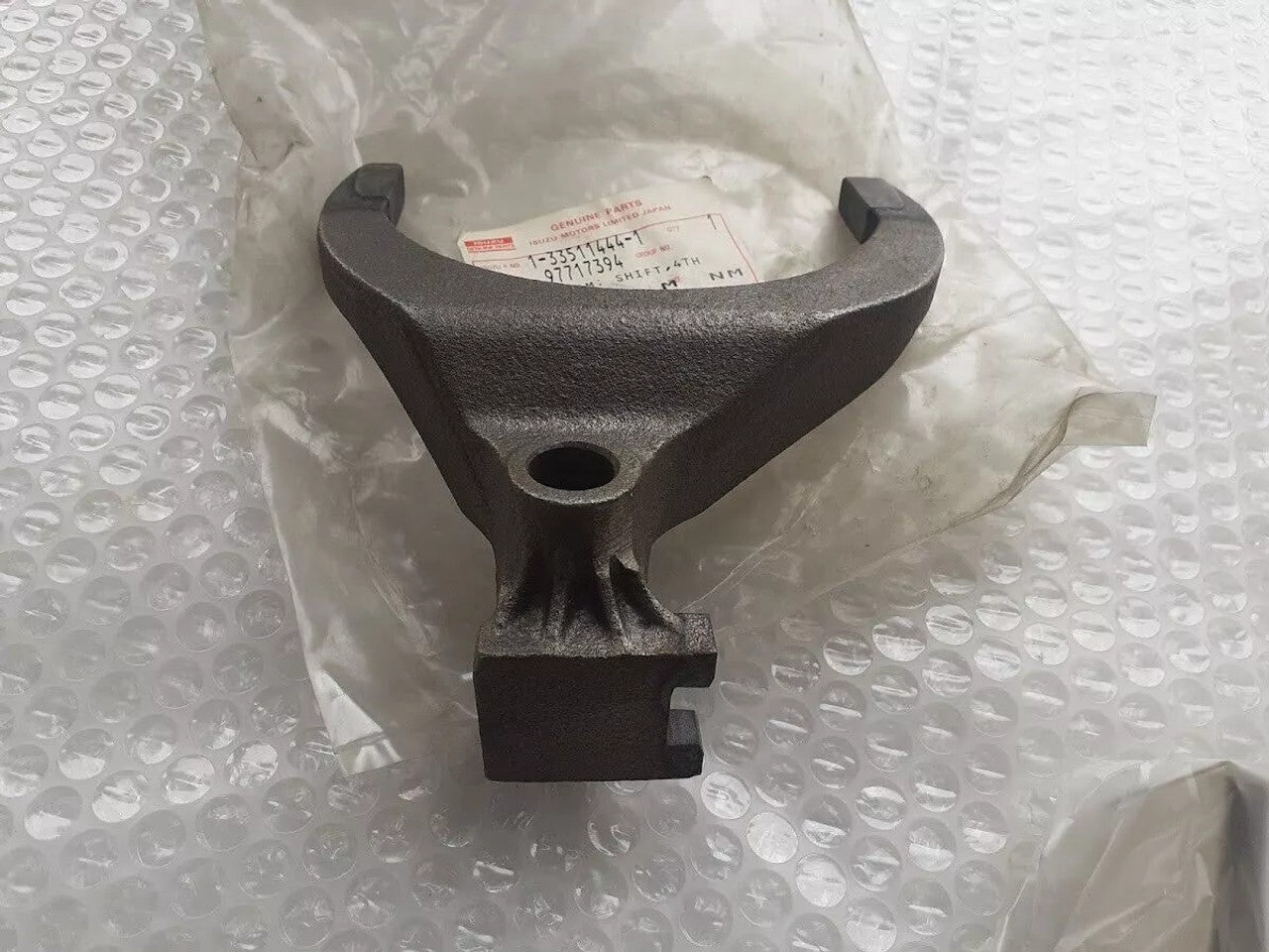 Transmission Gear Shift Fork fits Isuzu Bus Truck LT MR 1335114441 Genuine View Rear