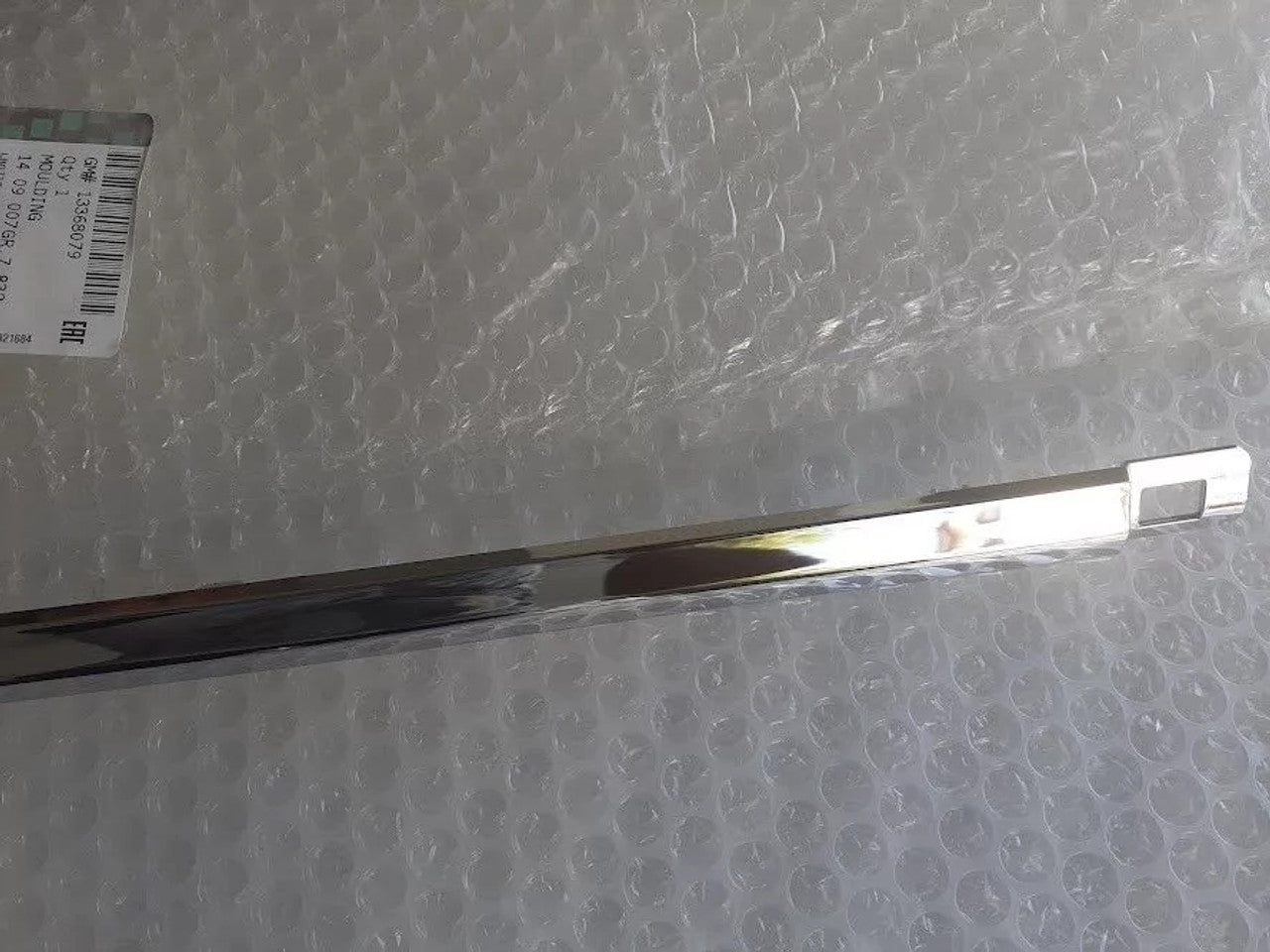 Rear Bumper Molding Centre fits Opel Vauxhall Astra J 13368079 Genuine View Left