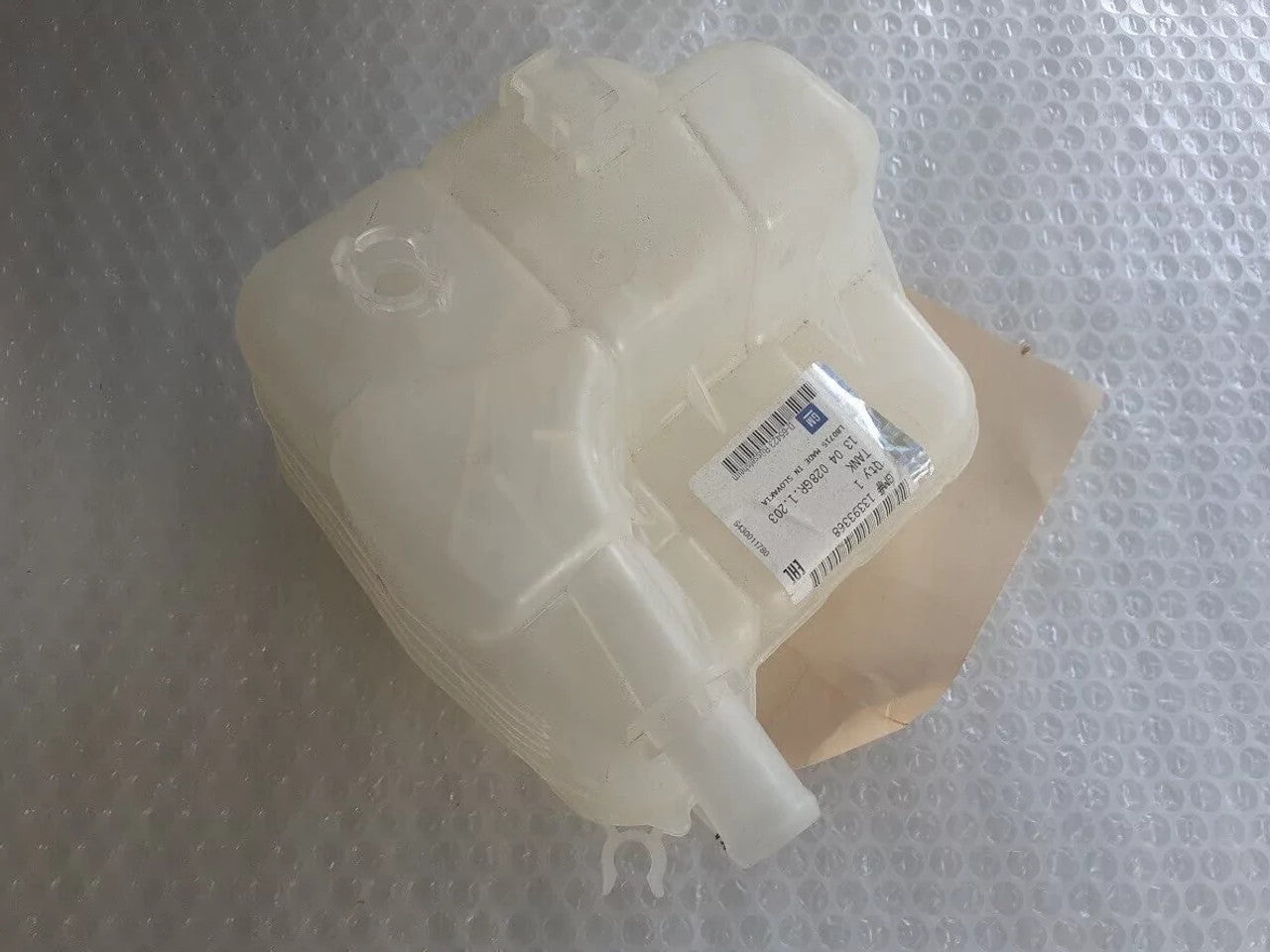 Expansion Tank fits Opel Vauxhall Astra J 13393368 Genuine View Front
