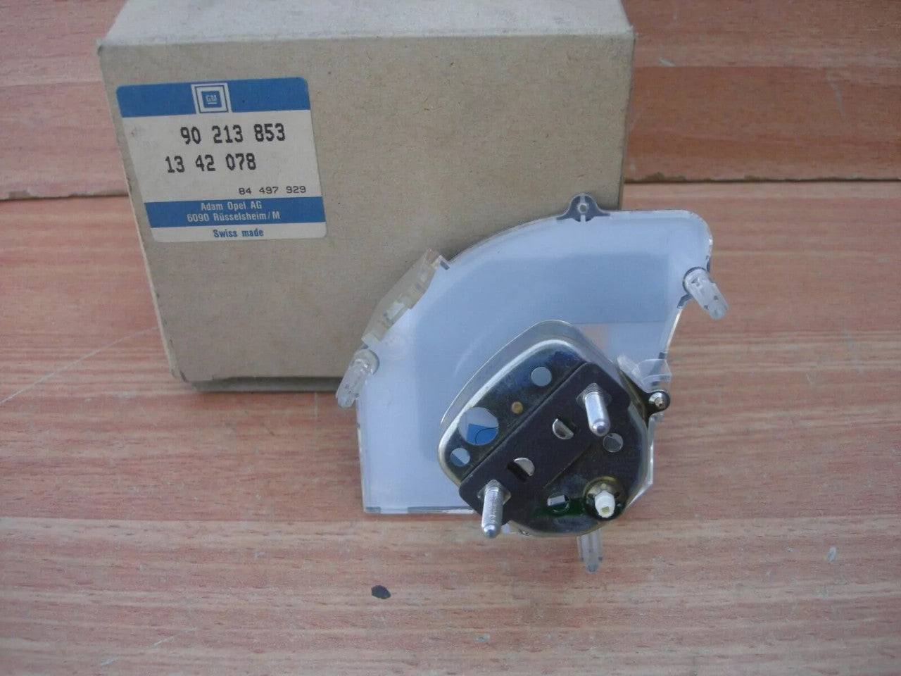 Temperature Gauge fits Opel Omega A Vauxhall Carlton 90213853 Genuine 1342078 View Rear
