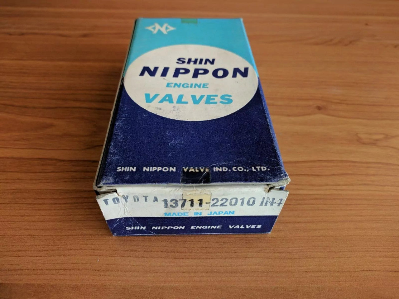 4x Intake Valves Inlet fits Toyota Publica Corolla 1000 KP30 KP36 2K engines 13711-22010 View Front