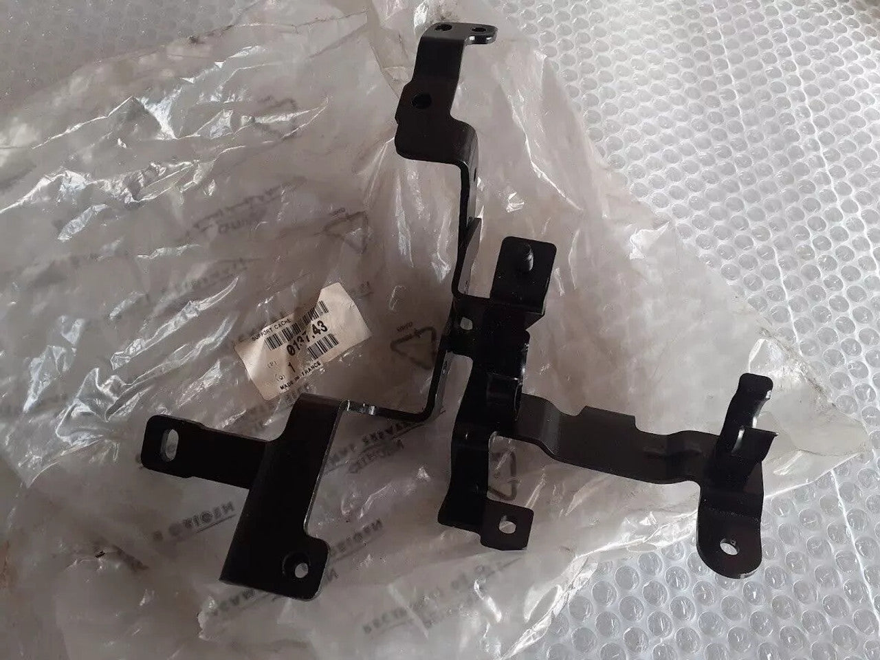 Engine Cover Bracket fits Peugeot Citroen 013743 Genuine View Left