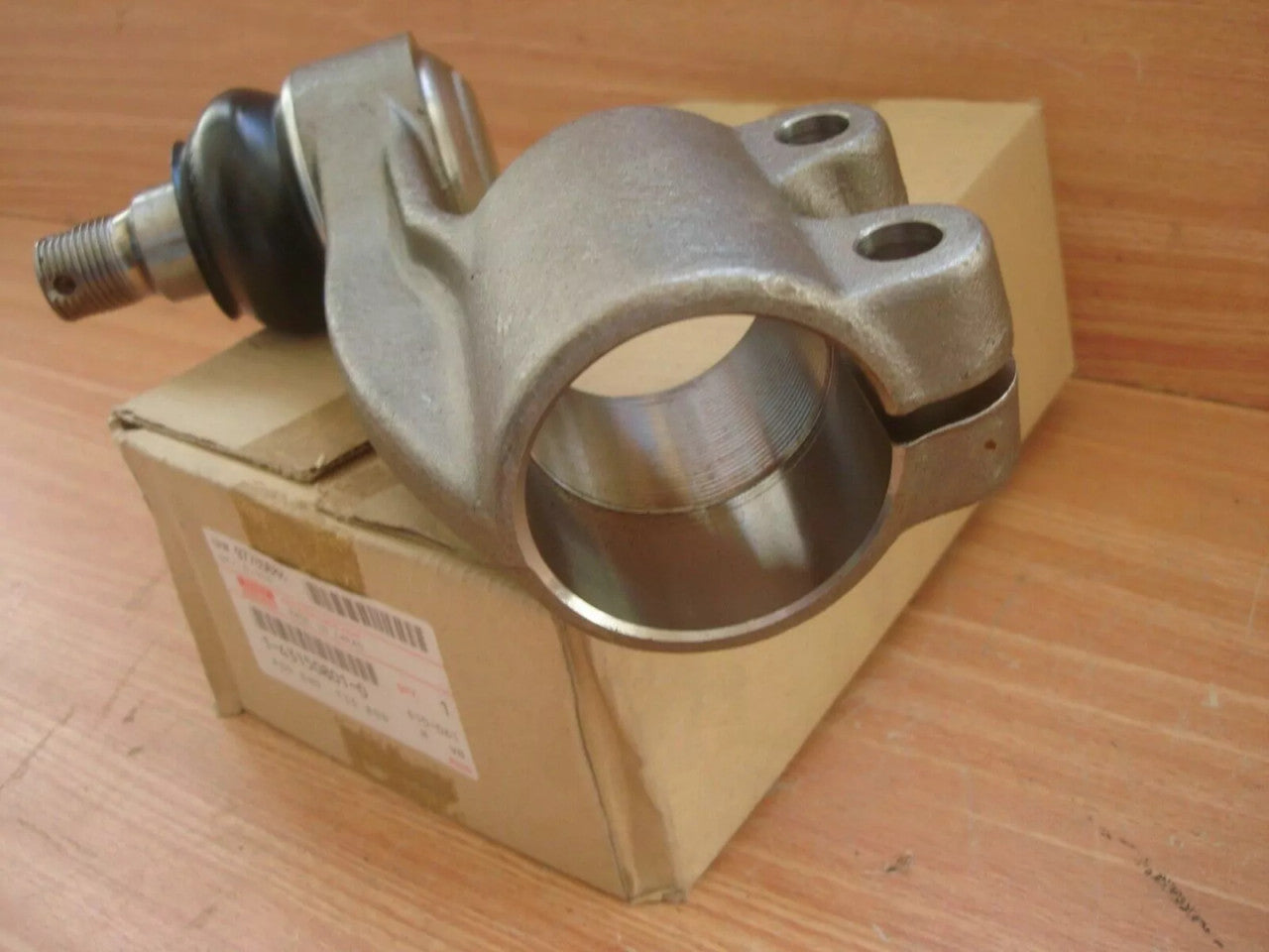 Tie Rod End fits Isuzu Truck CXZ FVR Bus LT 1431508010 Genuine View Left